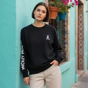 Uniqlo UT Disney | Mickey Mouse Graphic Sweatshirt | Black | Size L